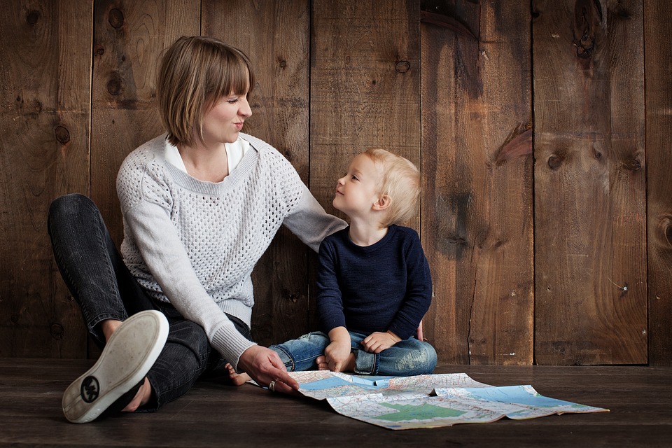 Le 5 fasi per il cambiamento. Come aiutare un bambino ad affrontare traslochi, ricoveri, nuove nascite.